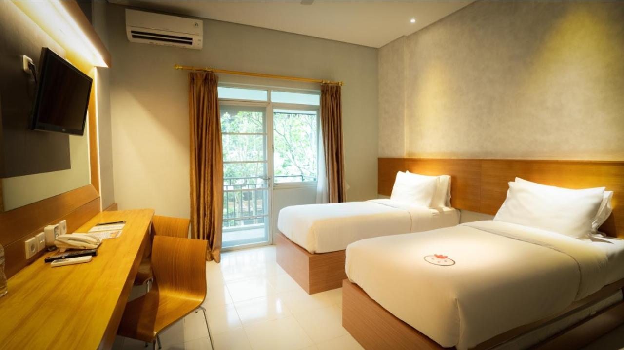 Nite & Day Mdc Puncak - Gadog Hotel Bogor Exterior photo